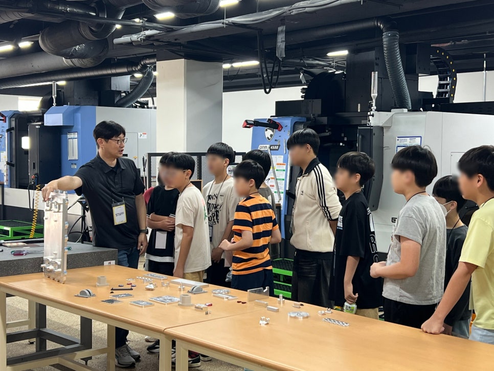 7ceab60418c20a7da63f7b04875274de_1752453108_3319.jpg 7ceab60418c20a7da63f7b04875274de_1752453108_3319.jpg